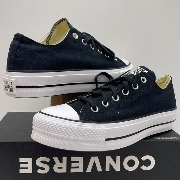 Converse WMNS CTAS LIFT OX
BLACK/WHITE/WHITE 560250C Platforms Sneakers - Picture 2 of 16